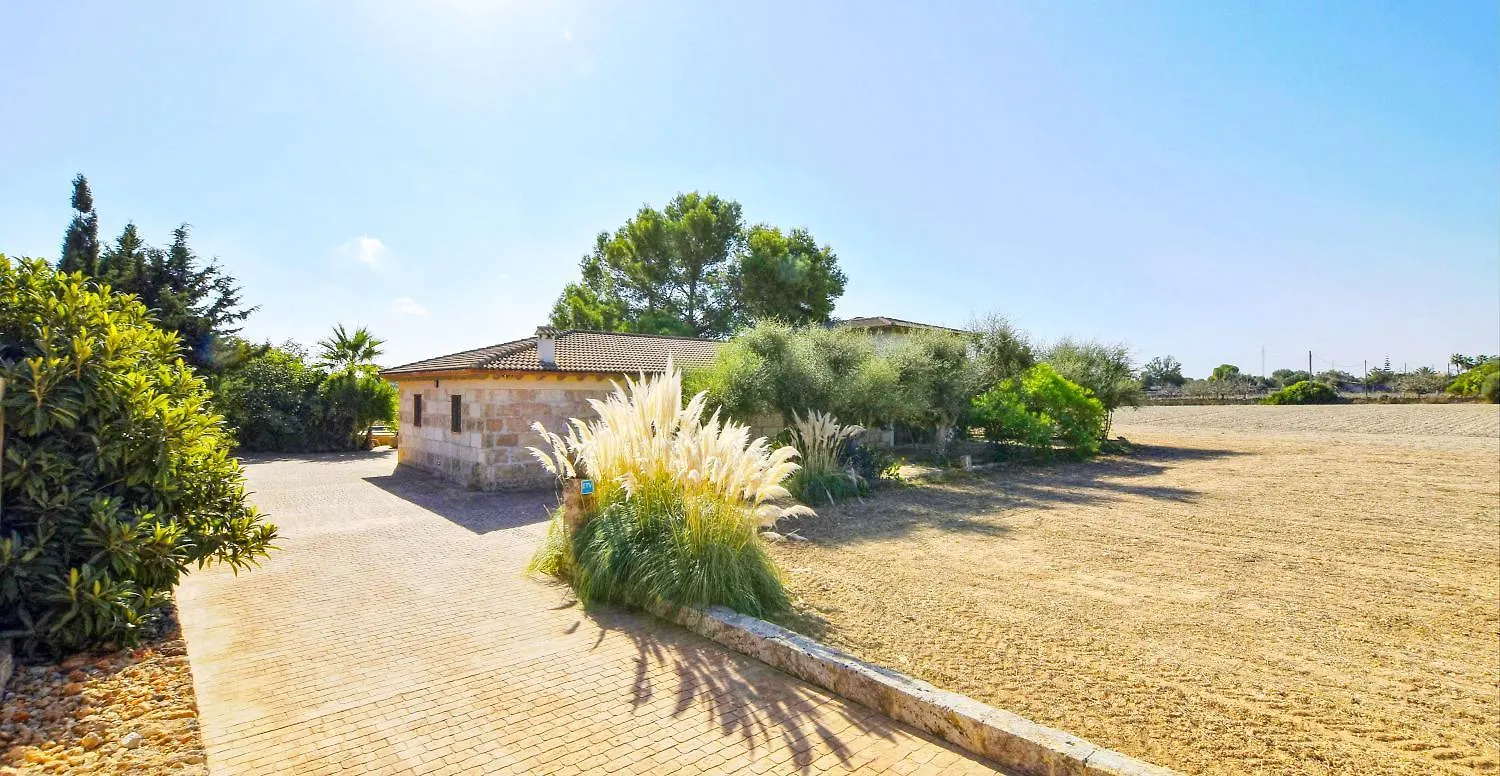 Ribas Villa Santa Margarita  0*, Santa Margarita (Mallorca)