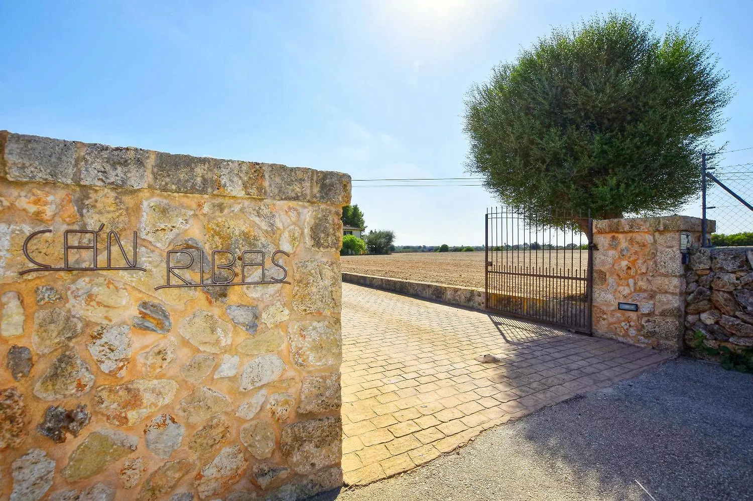 Ribas Villa Santa Margarita  Holiday home Santa Margarita (Mallorca)