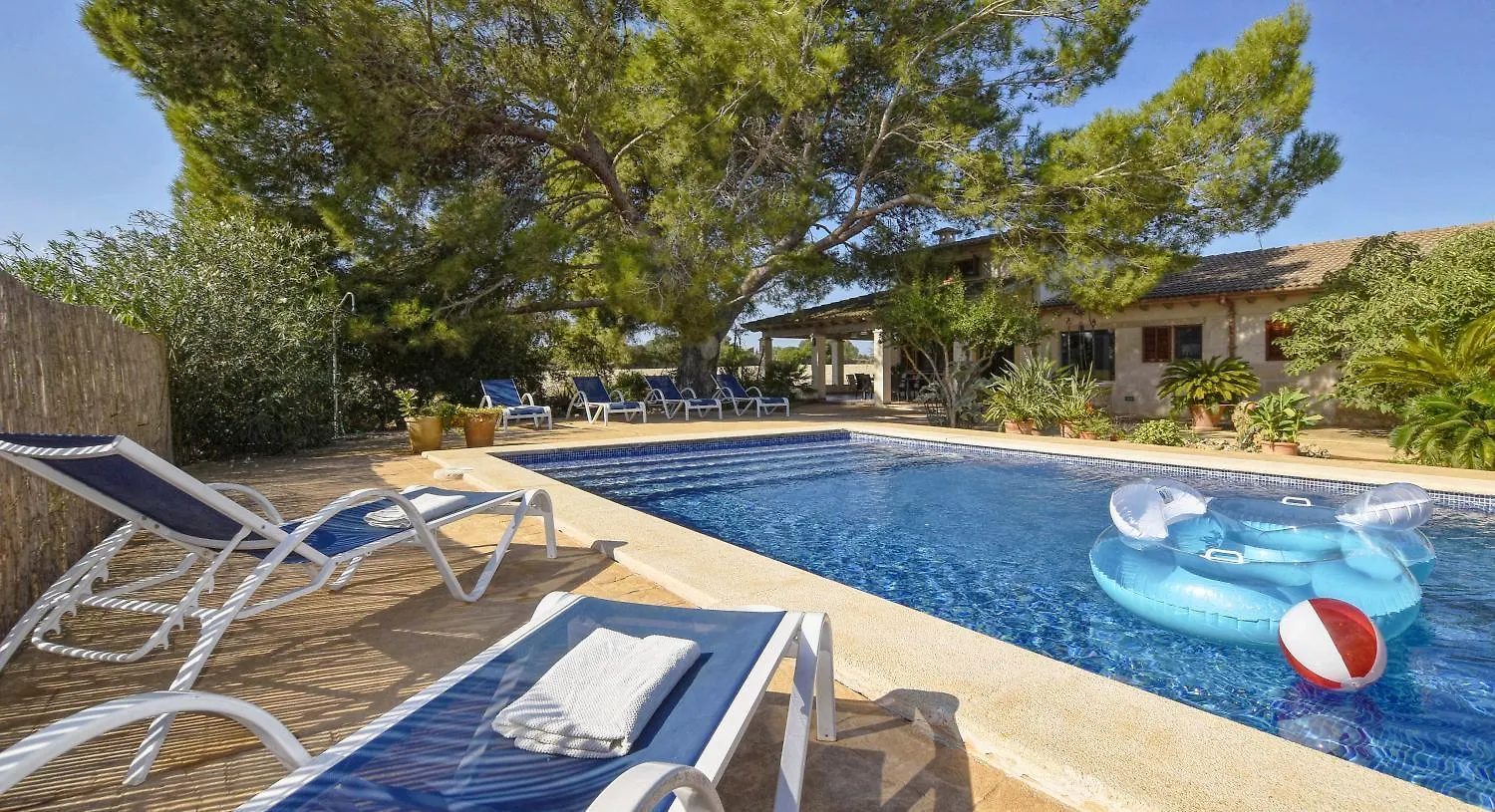 Ribas Villa Santa Margarita  0*, Santa Margarita (Mallorca) Spain