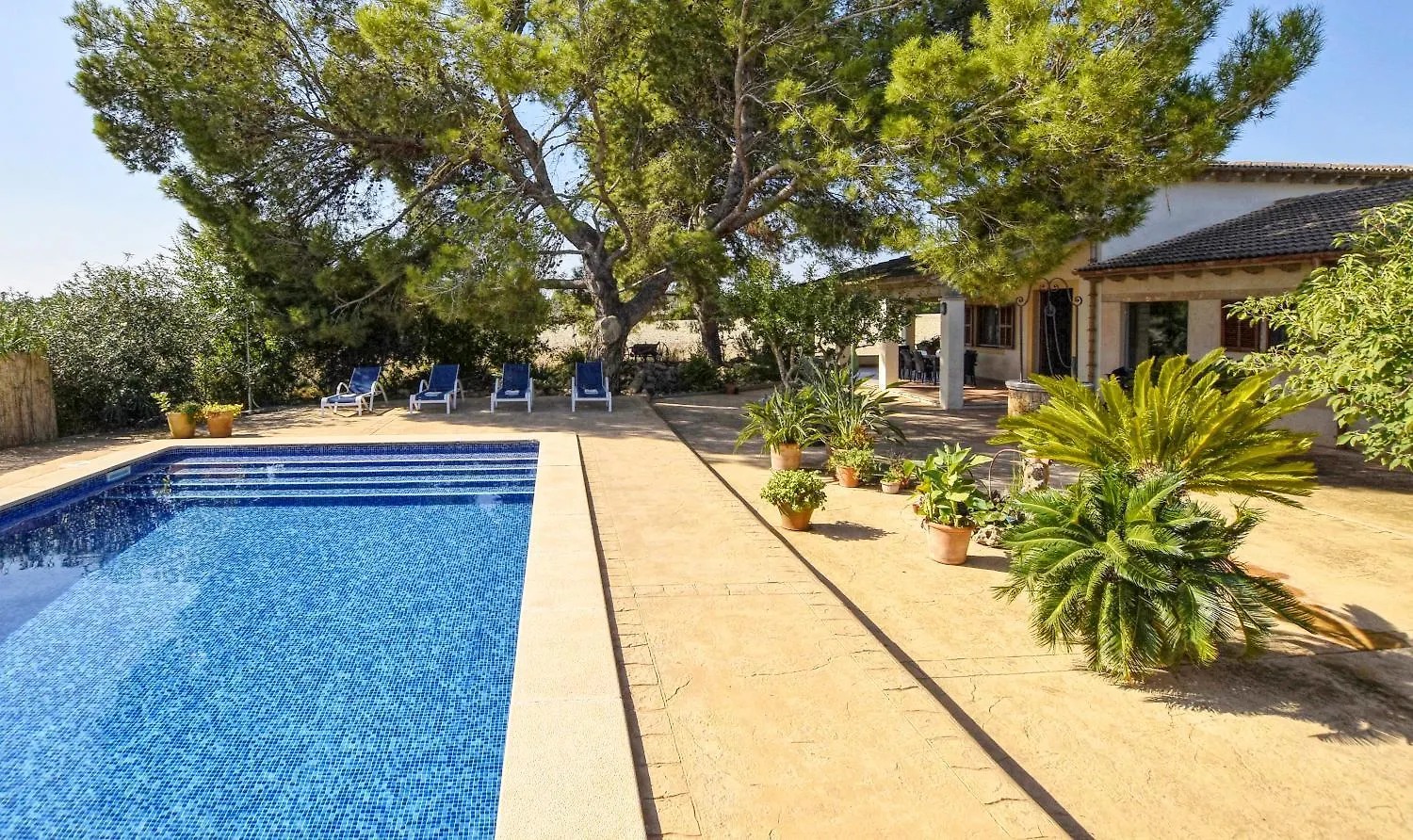 Ribas Villa Santa Margarita  Holiday home Santa Margarita (Mallorca)